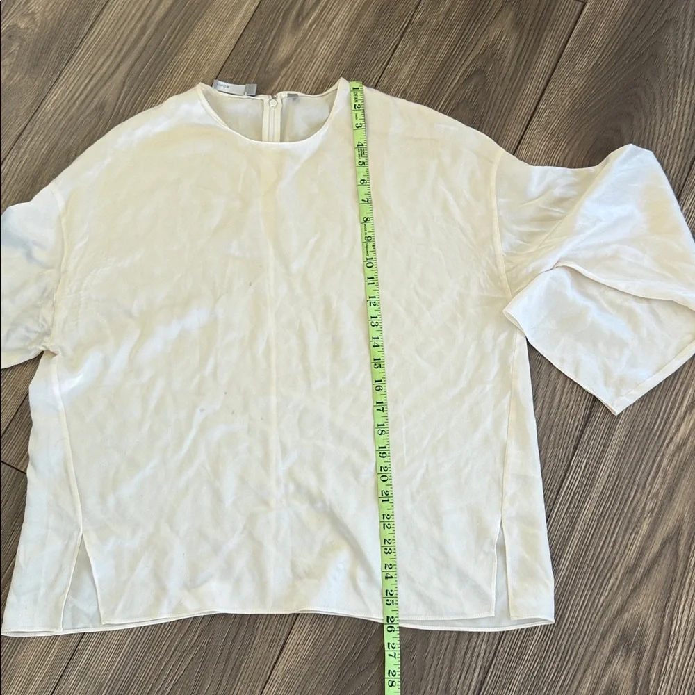 Vince Cream pure silk Blouse size medium - Picture 13 of 14
